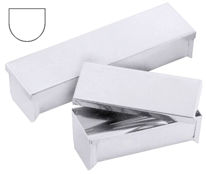 Terrinenform B: 7.5cm H: 7cm L: 28cm mit Deckel