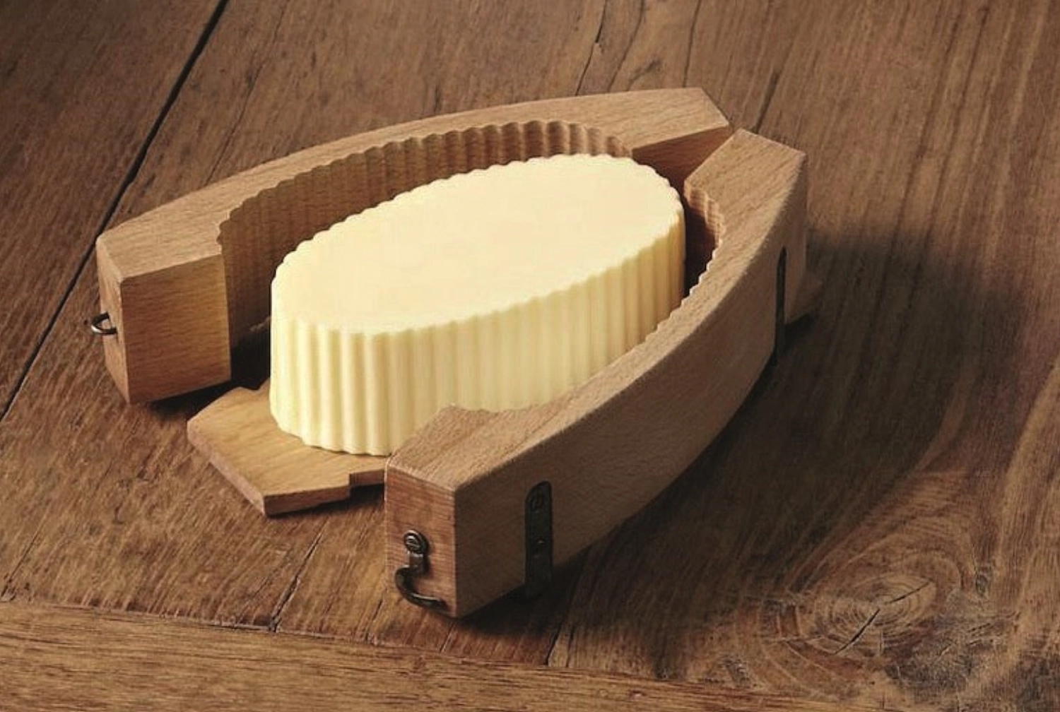 Butterform 12.2x6.6x4.3cm, 80gr