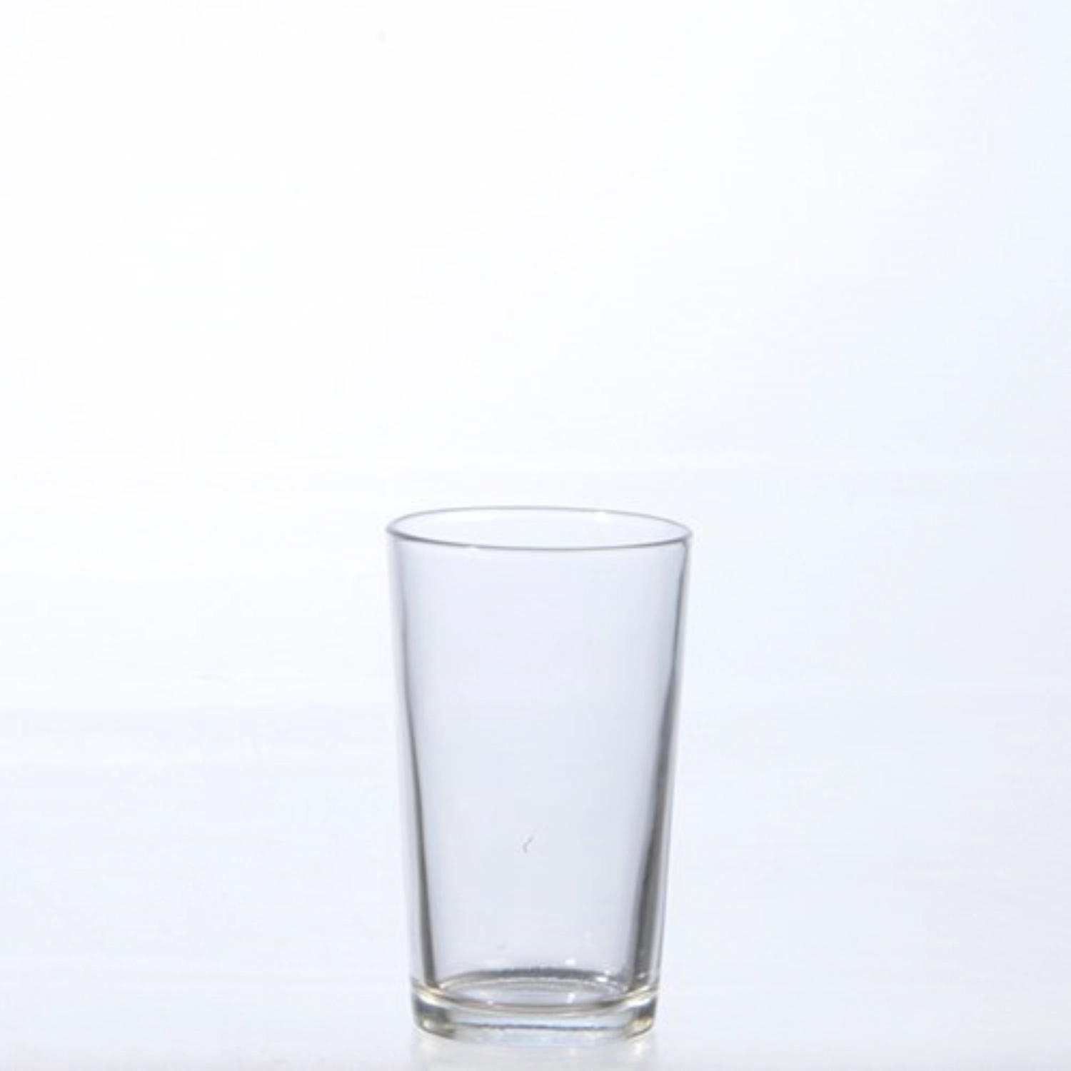 Conique Becher 33cl  3dl geeicht