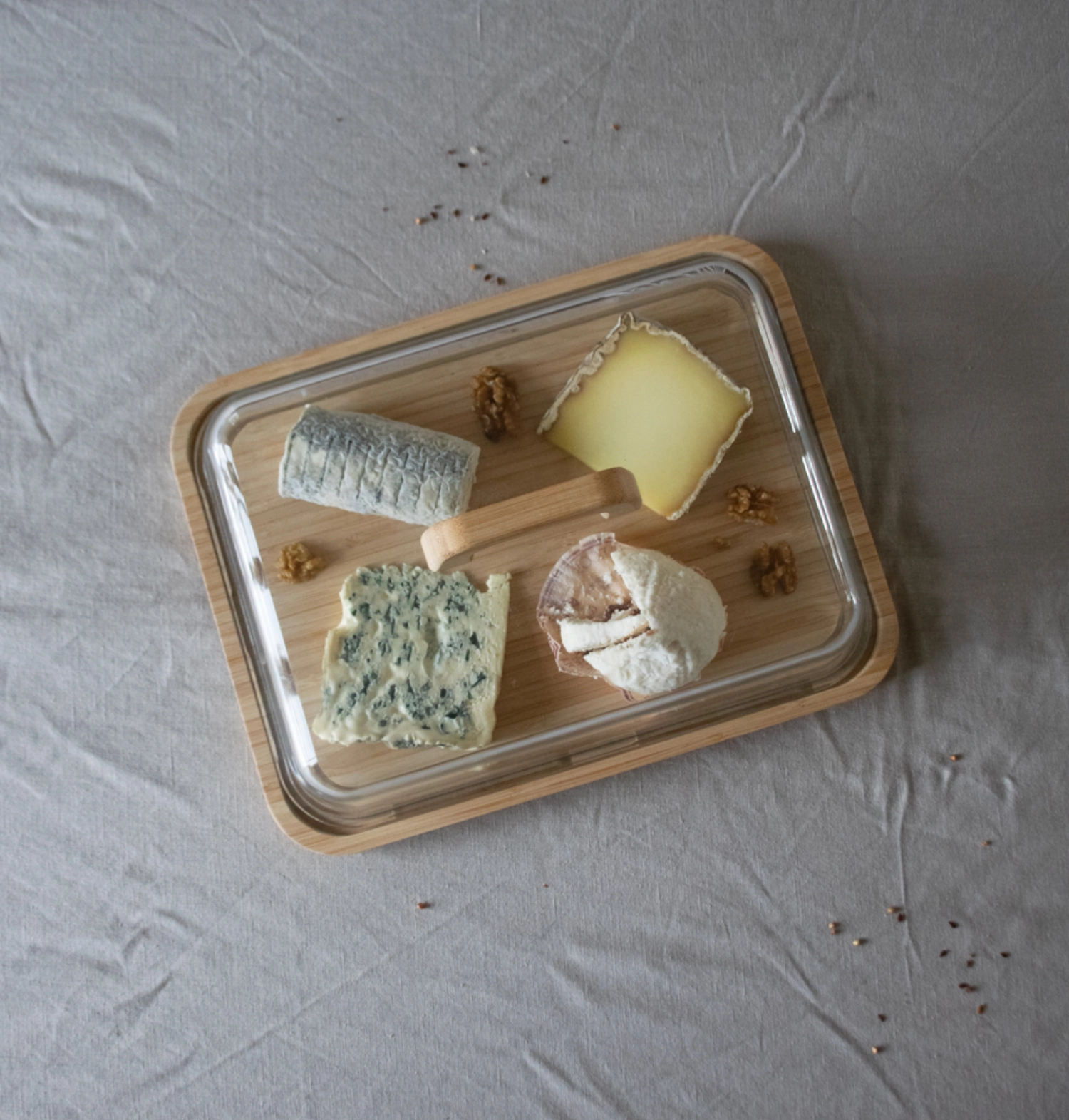 Dôme à fromage avec couvercle