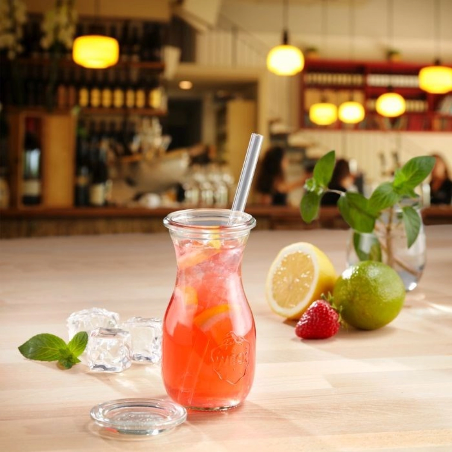 50 Trinkhalme und Reinigungsbürstchen