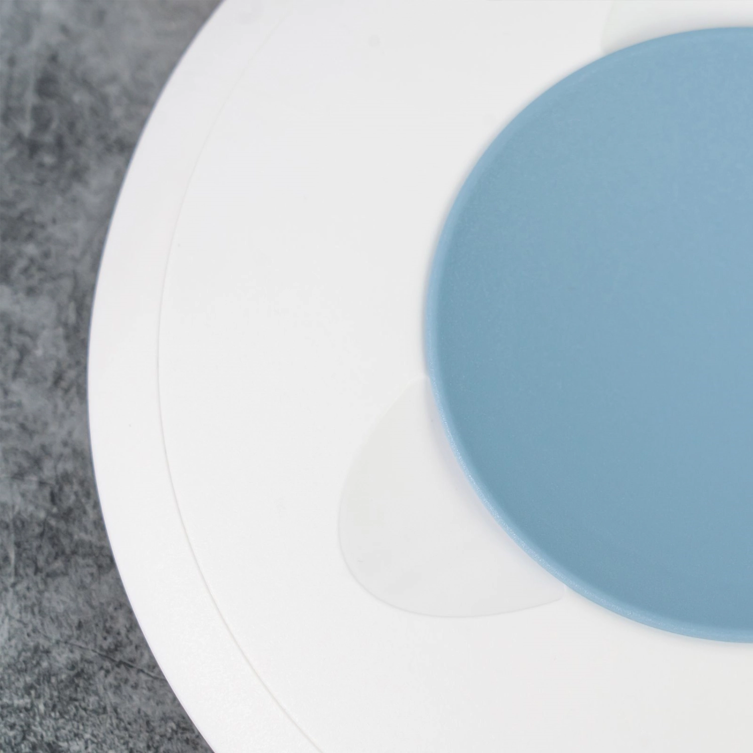 Rührschüssel mit Spritzschutz