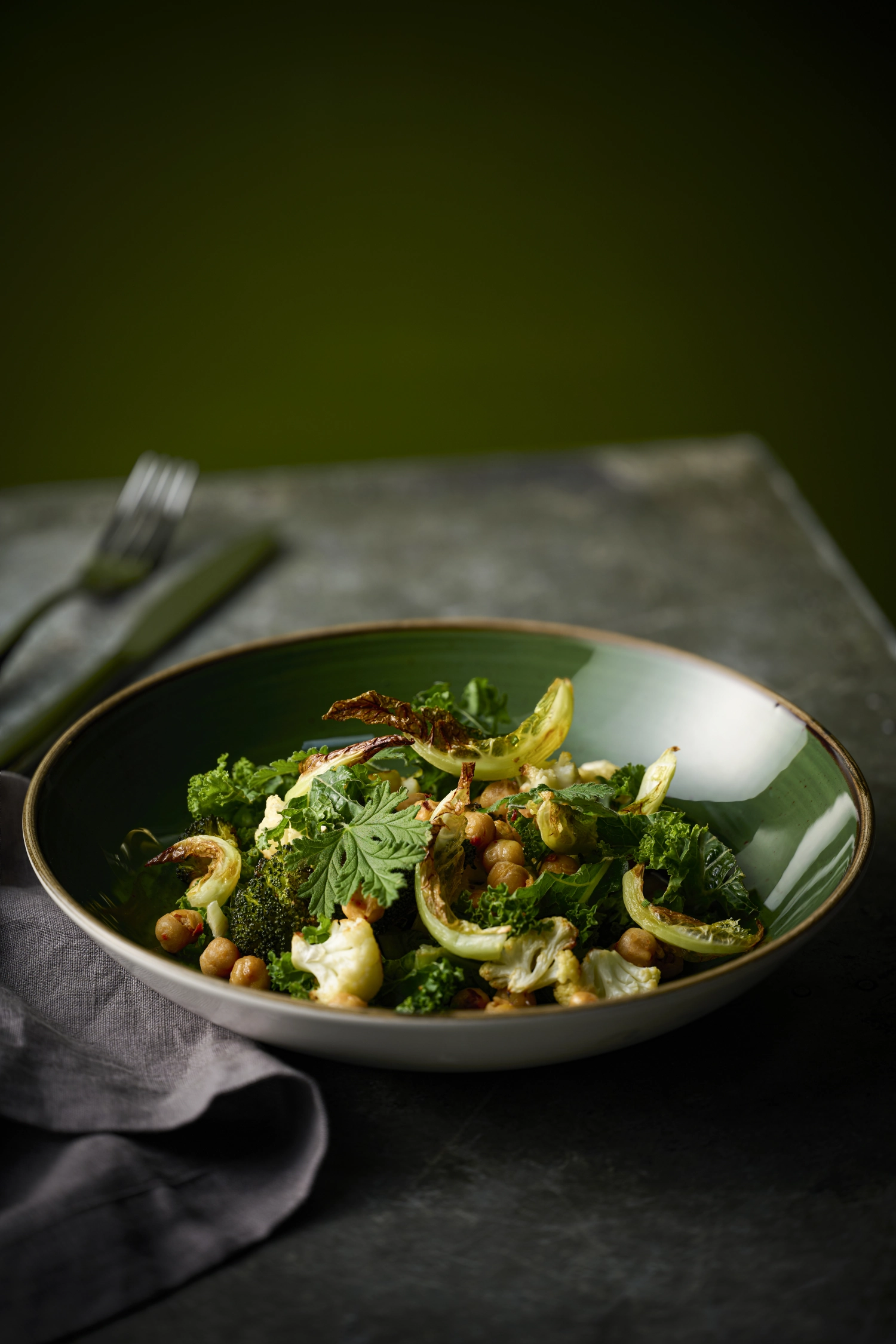 Stonecast Sorrel Green Coupe Teller flach