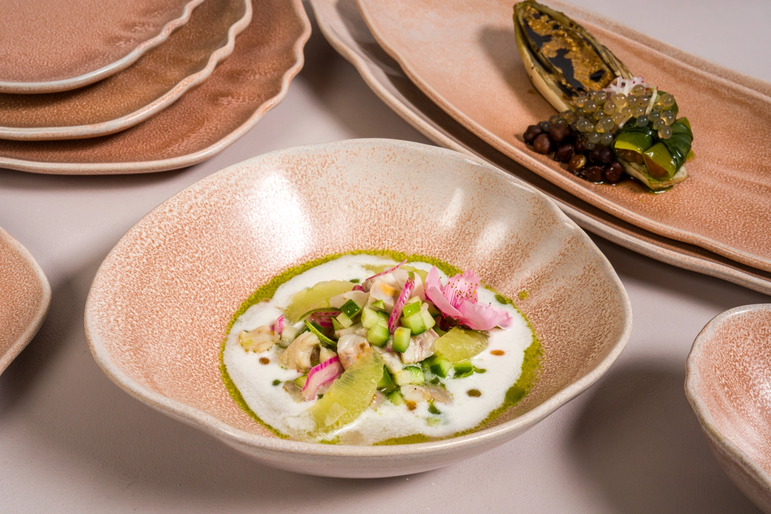 Tone Blush Assiette ovale L36cm