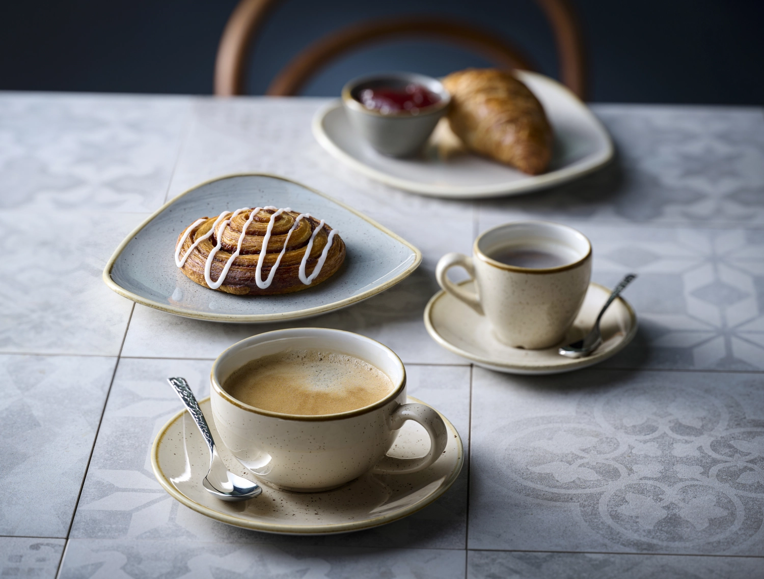 Stonecast Nutmeg Cream Tasse