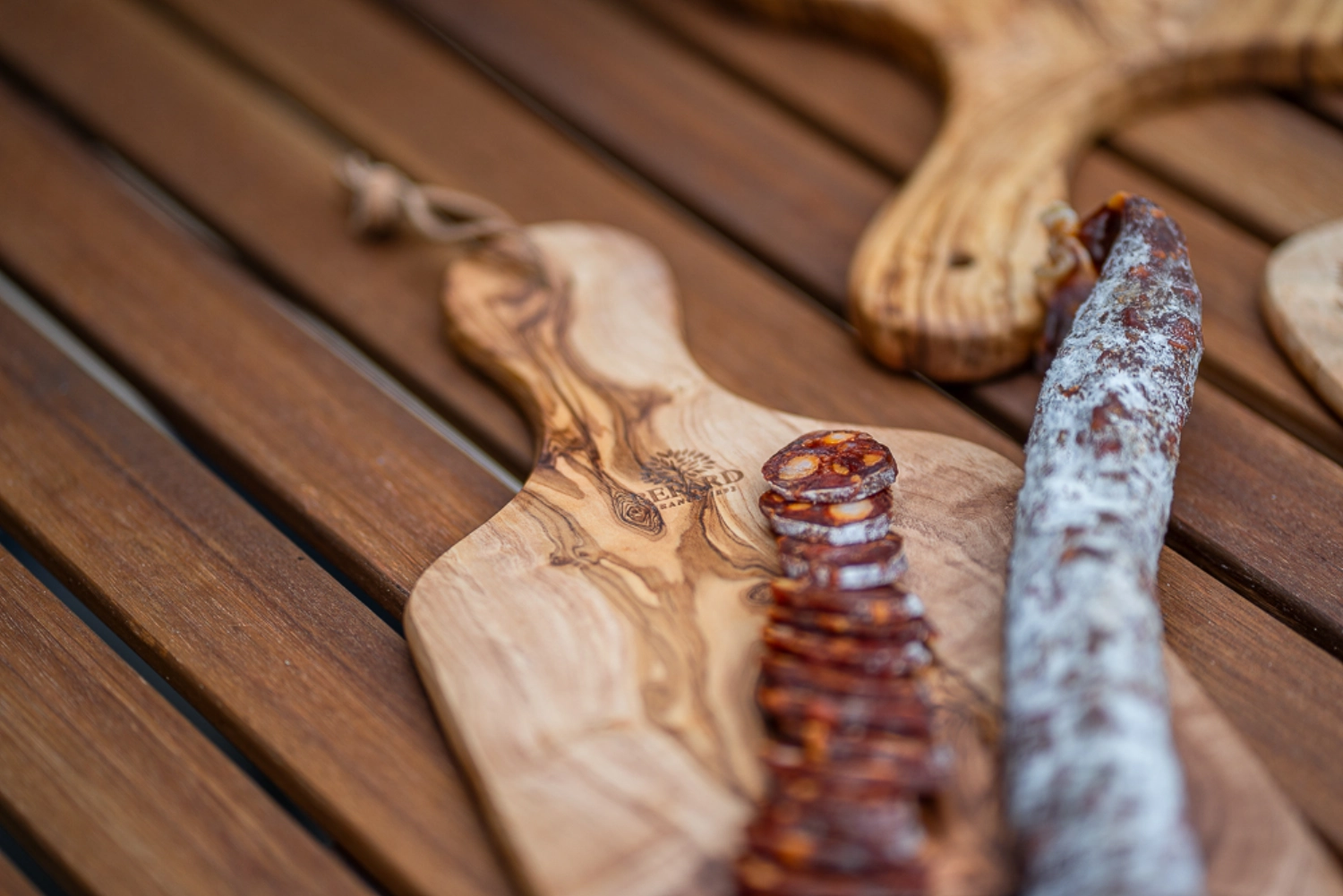 Planche à découper avec poignée