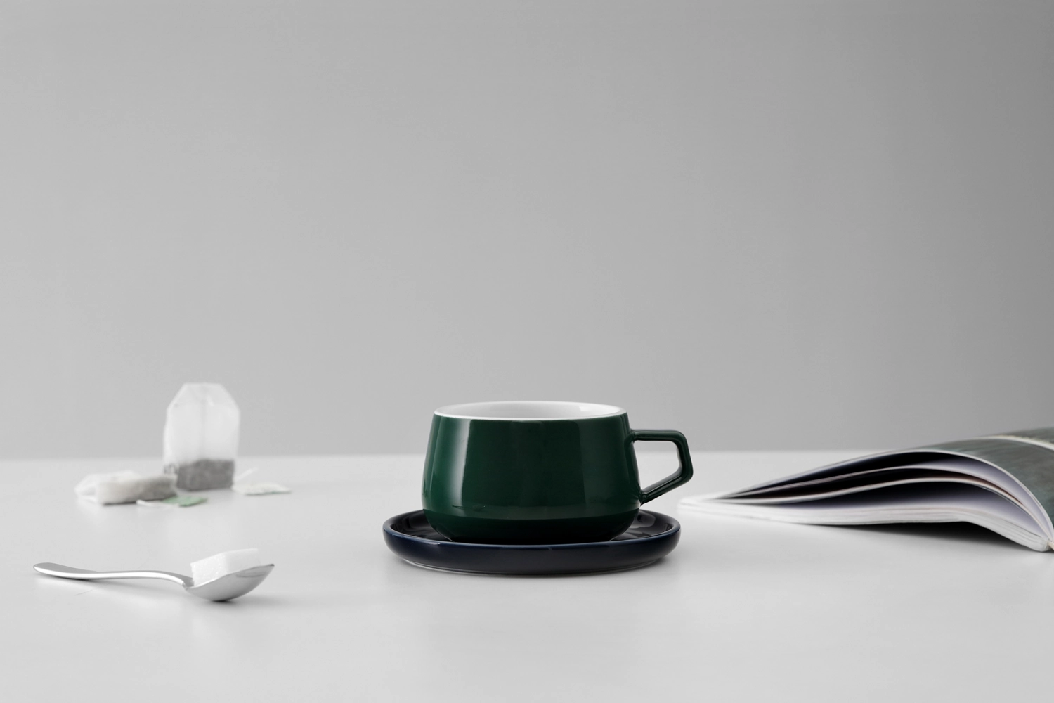 Classic Ella Teetasse mit Untersetzer