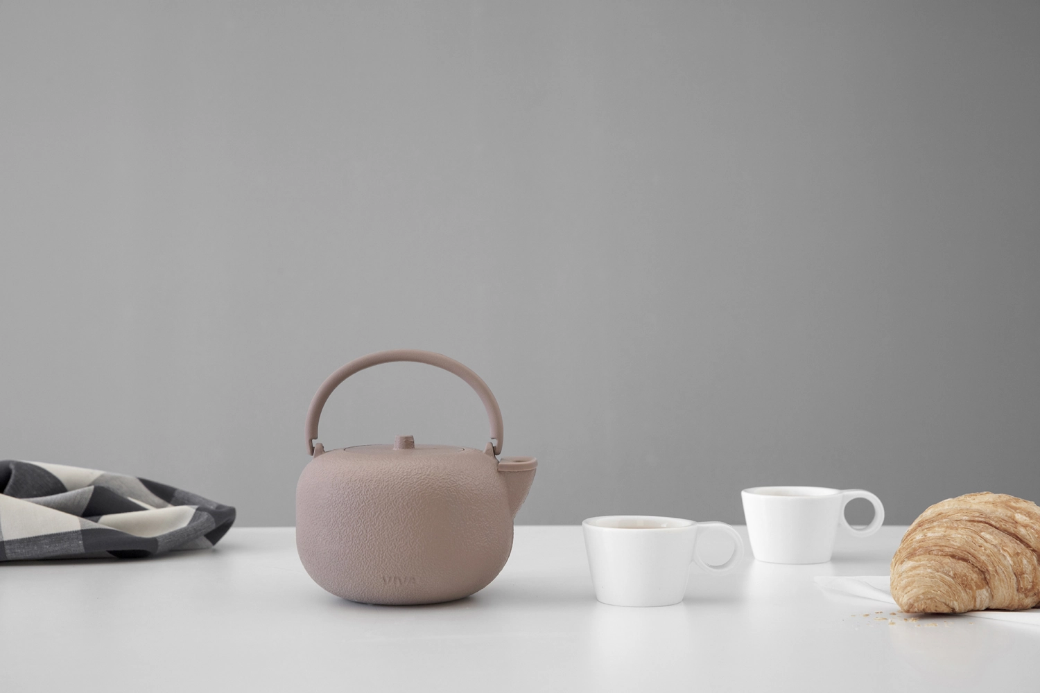 Saga Teekrug aus Gusseisen