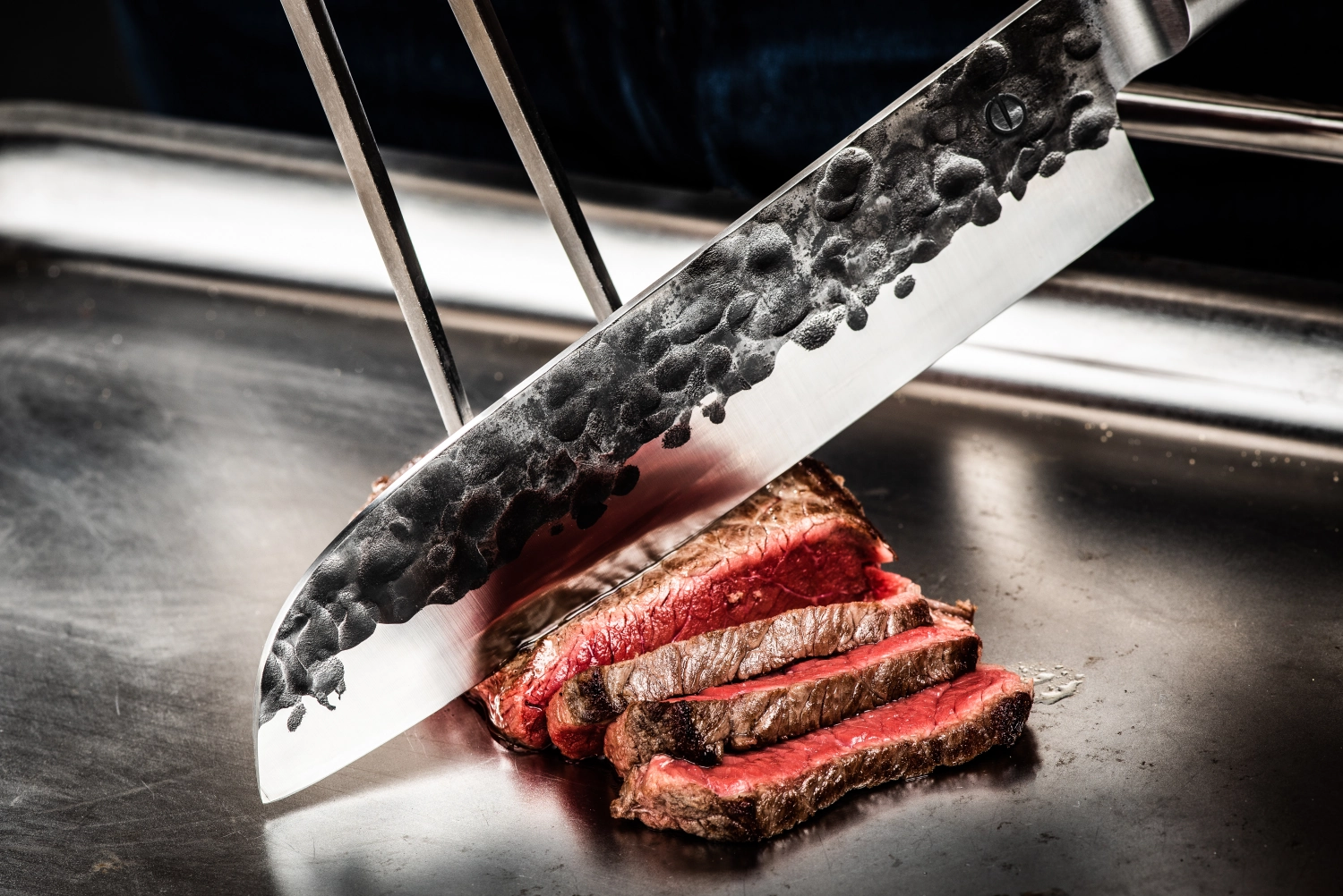 Forged Olive Couteau Santoku