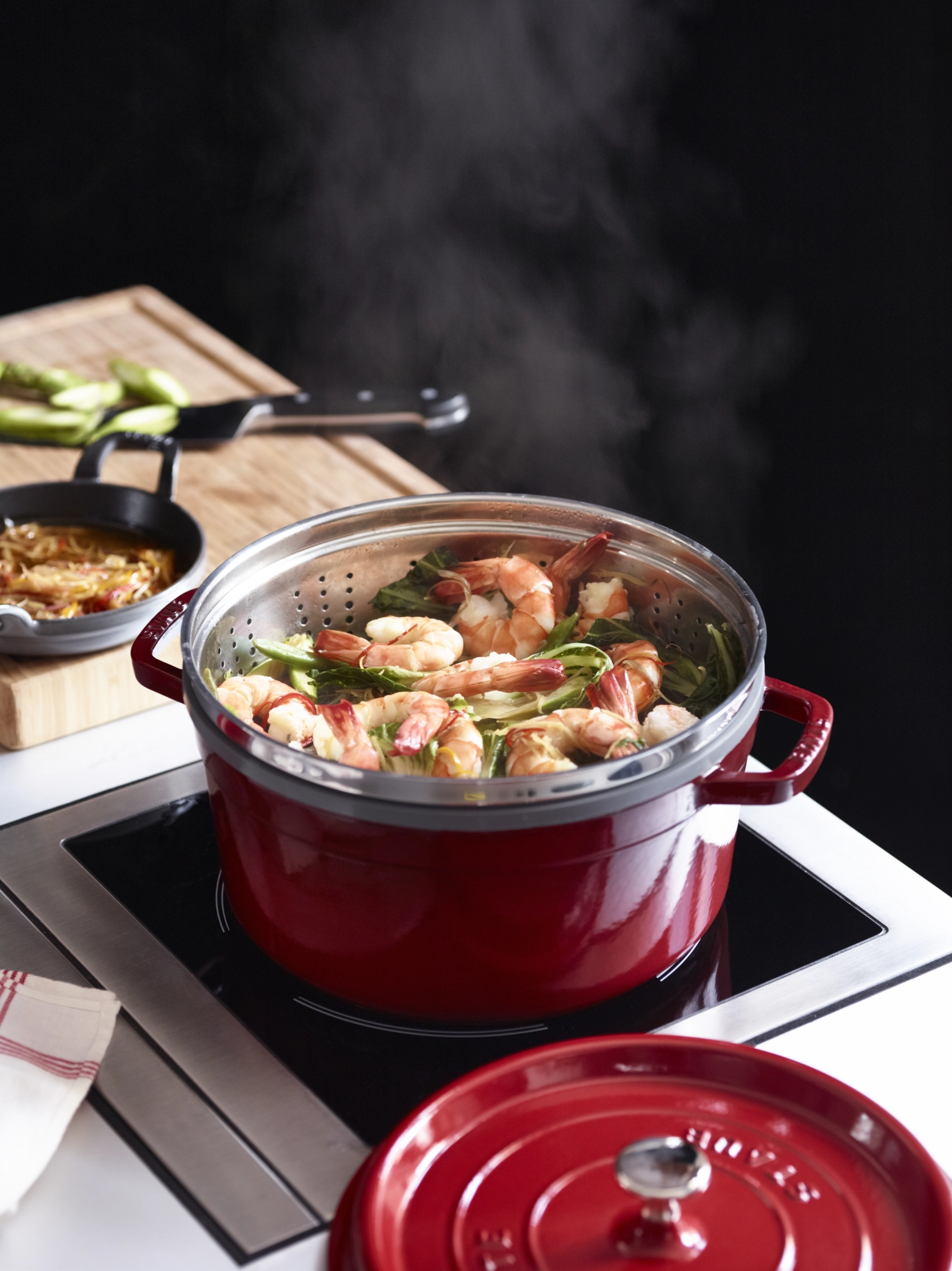 Cocotte mit Dämpfeinsatz