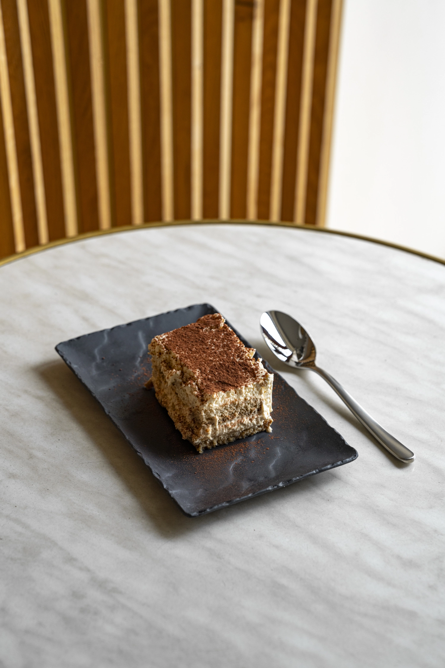 Basalt Teller rechteckig