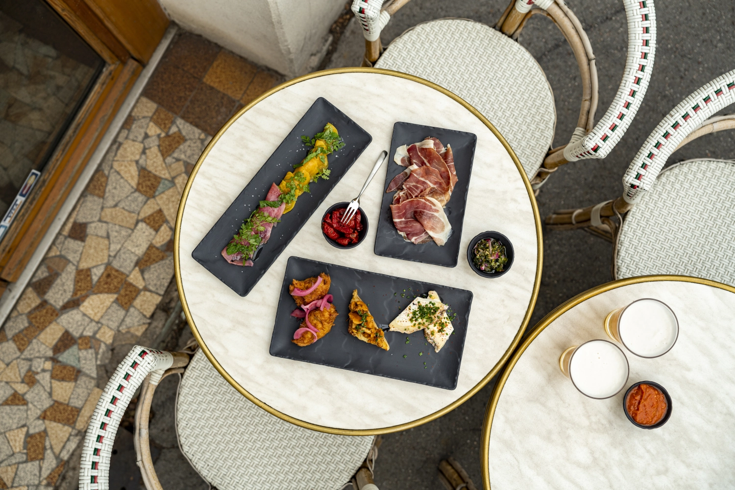 Basalt Teller rechteckig