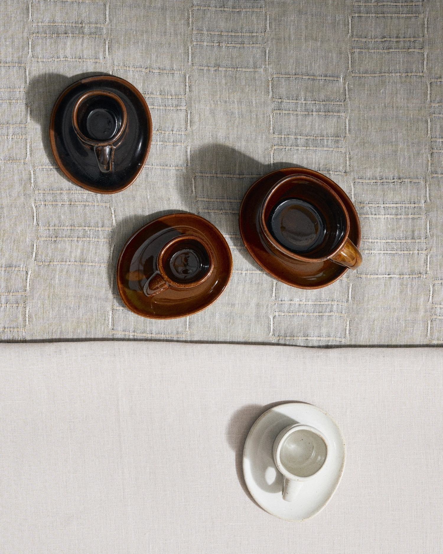 Out of Lines  Untertasse Kaffee