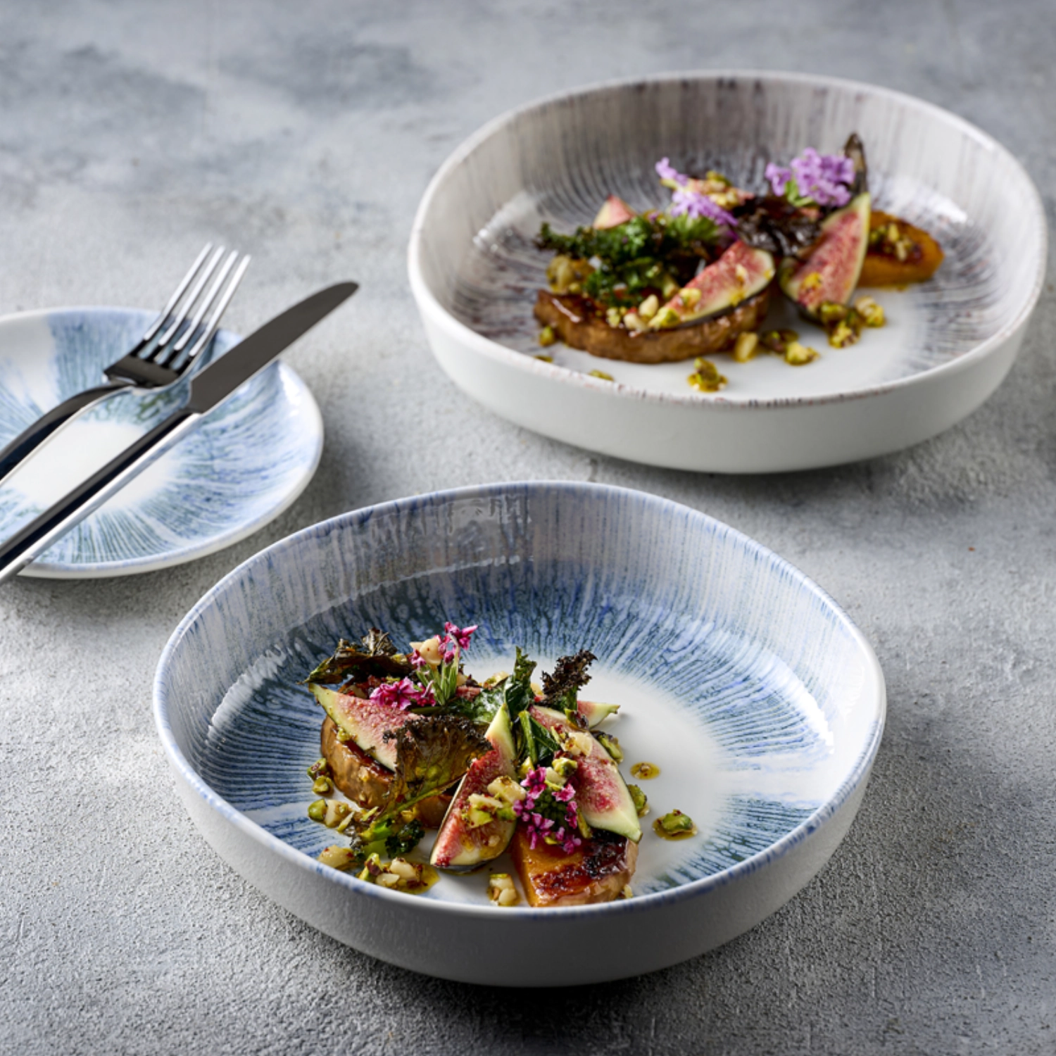 Lyra Blue Walled Schüssel