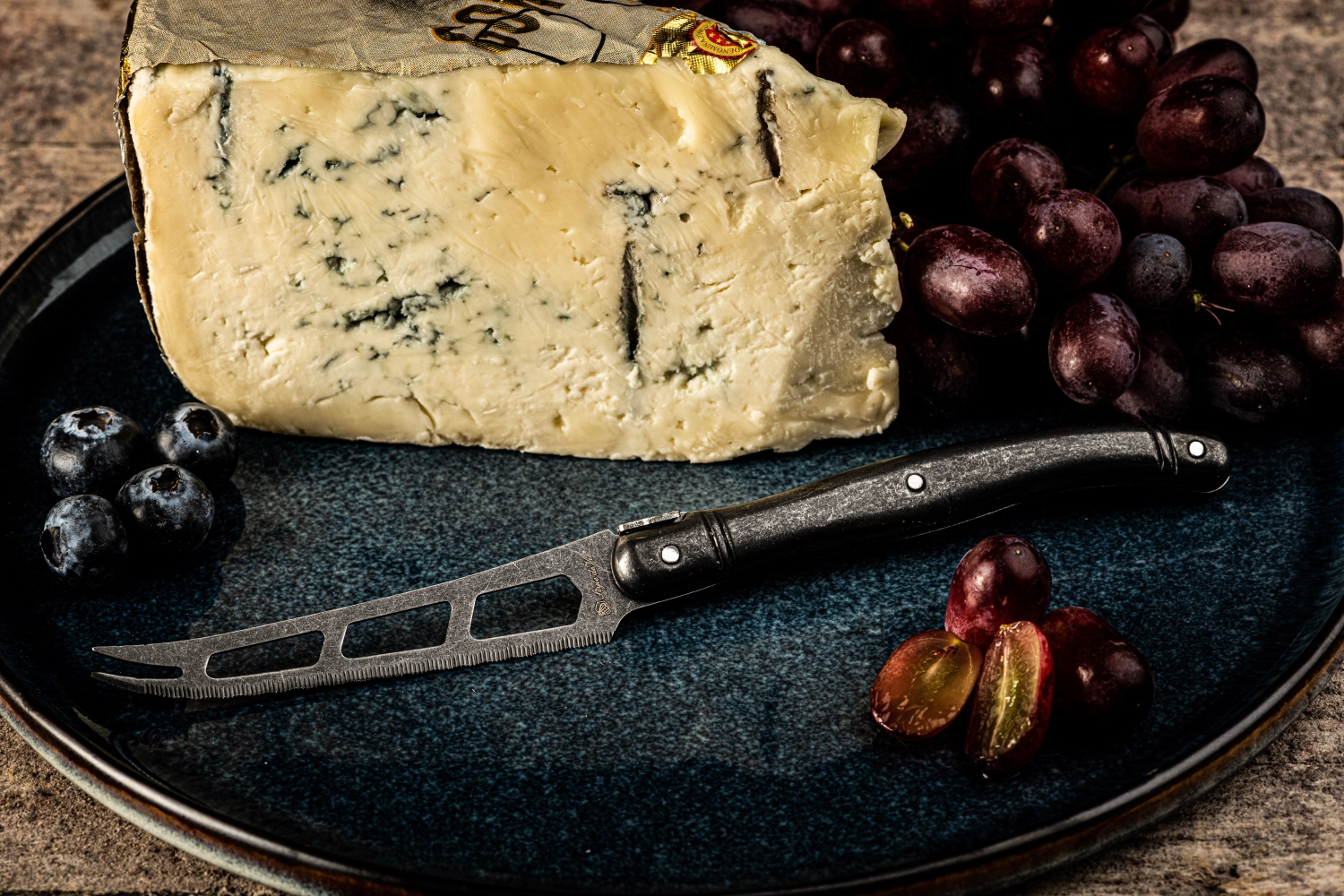 Couteau à fromage Laguiole Premium Line Black Stonewash