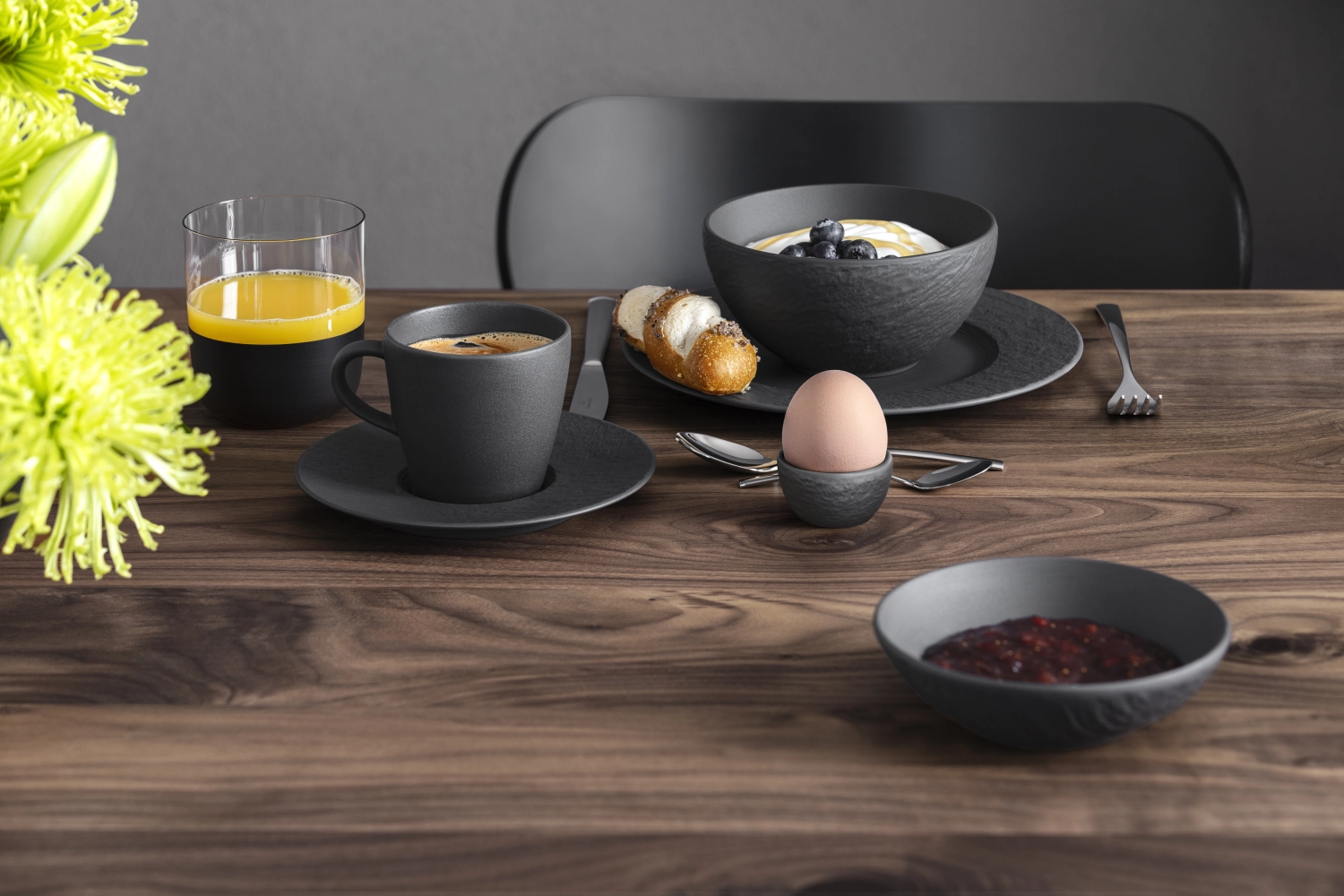 The Rock Black Shale Schale