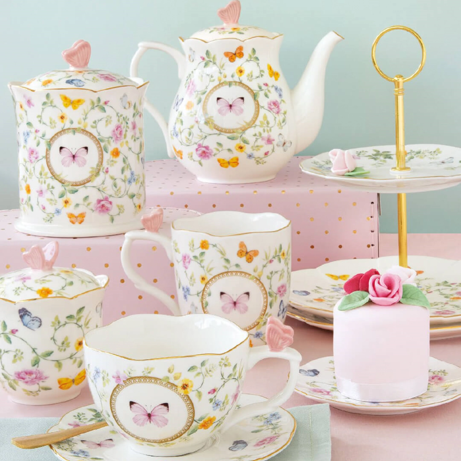 Dancing Butterflies Tasse mit Untertasse