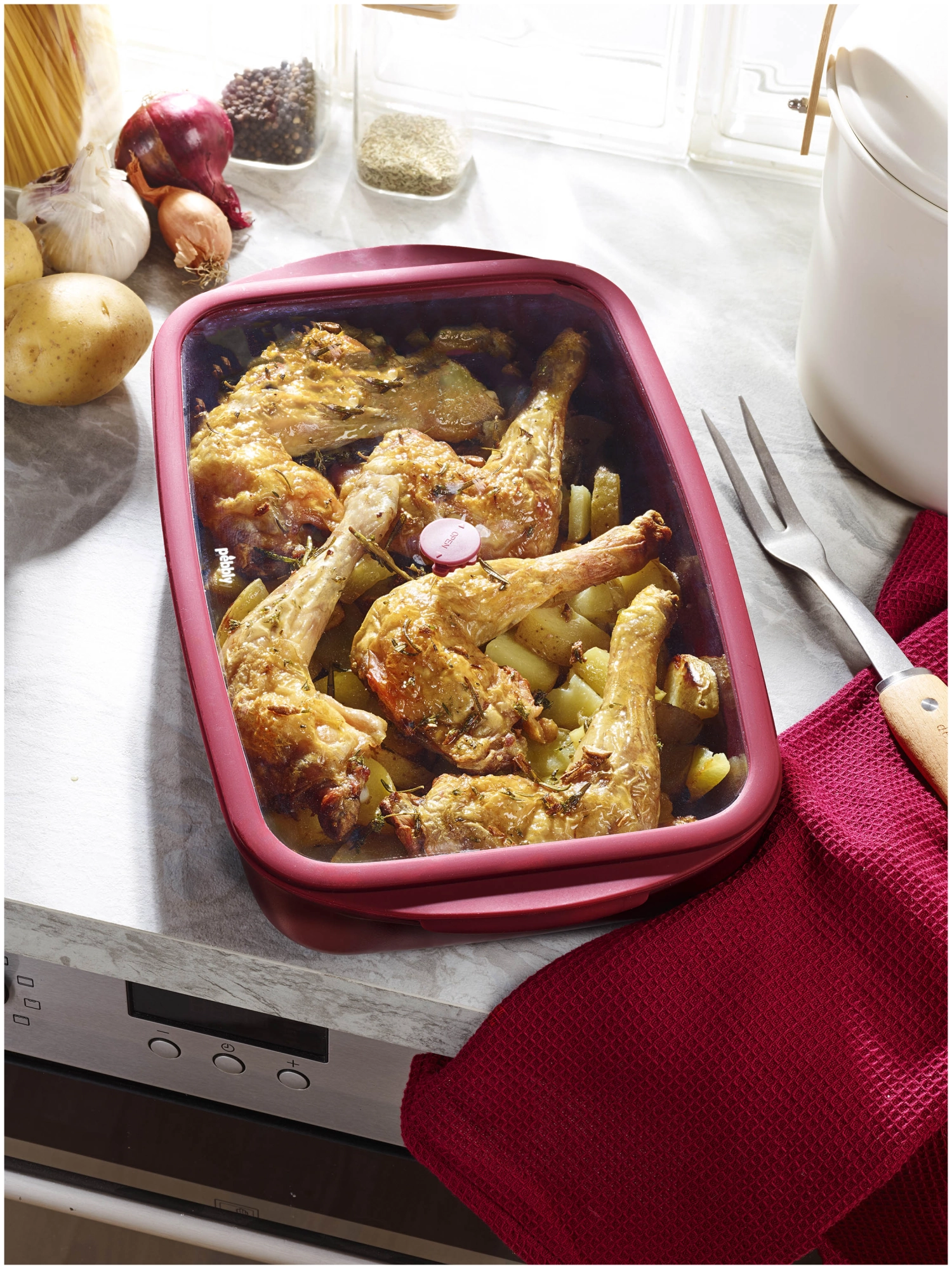 Auflaufform mit Frischhaltedeckel