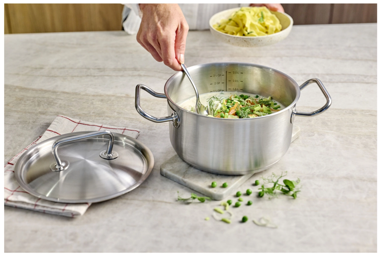 Casserole Classic Pro 3 avec couvercle