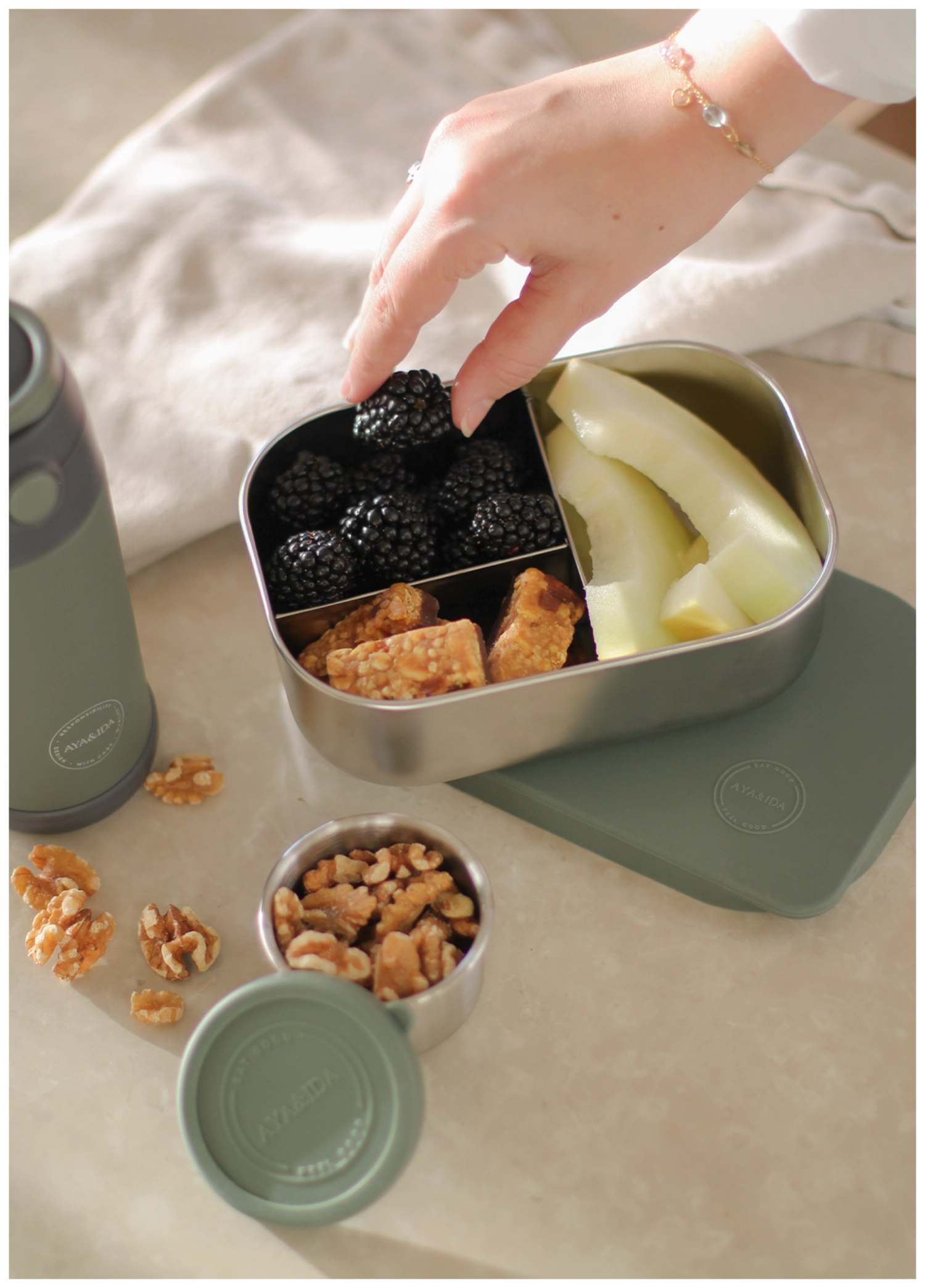 Lunch Box 900ml Tropical Green