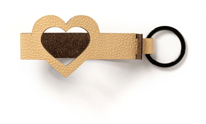 Porte-clés cœur nickel beige