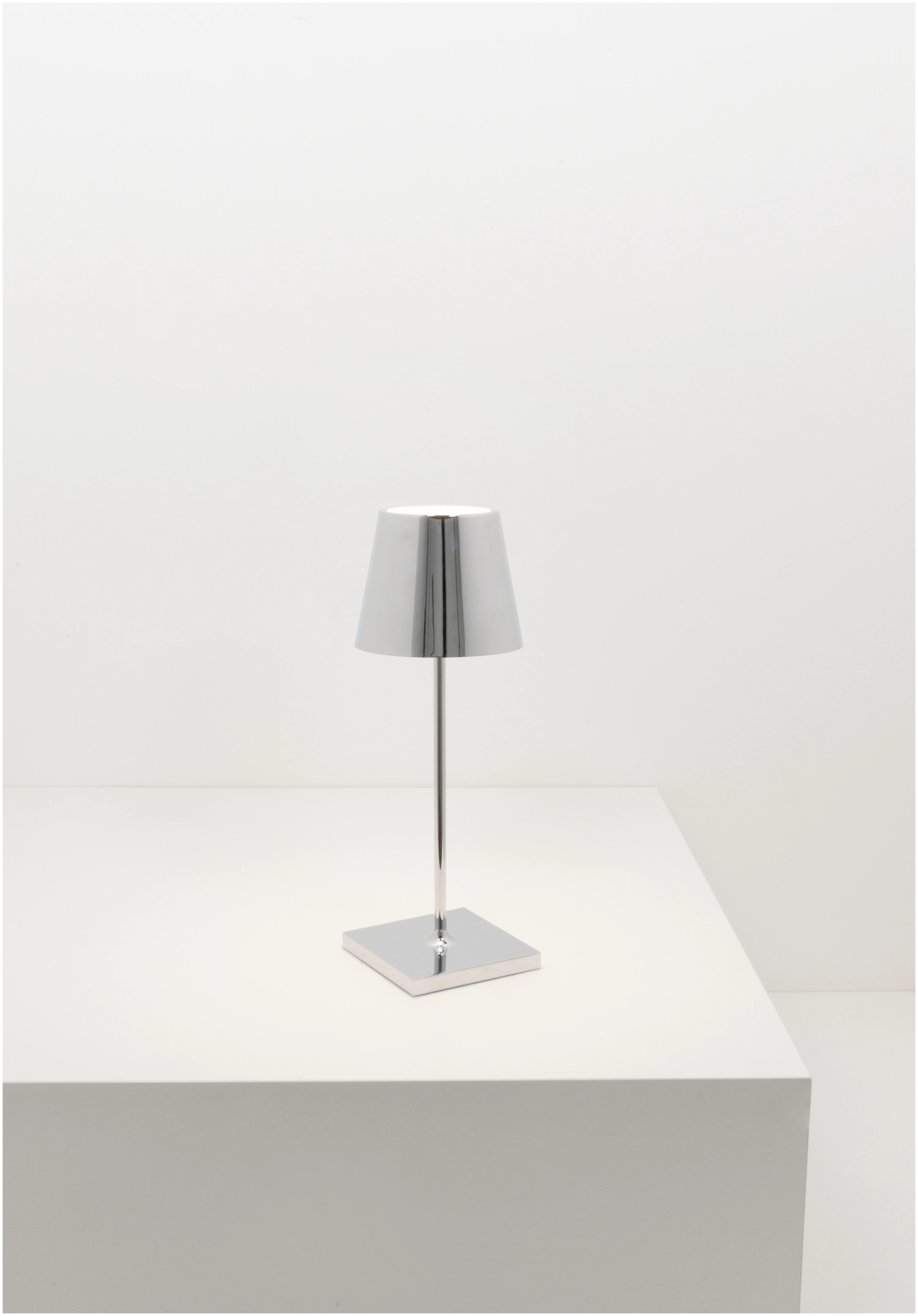 Lampe de table Poldina Pro mini