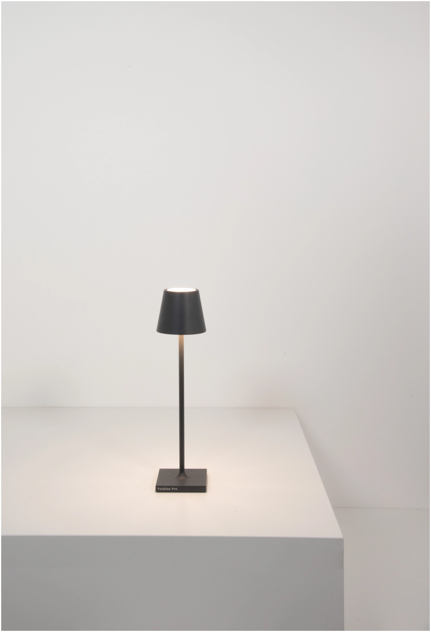 Lampe de table Poldina Pro micro