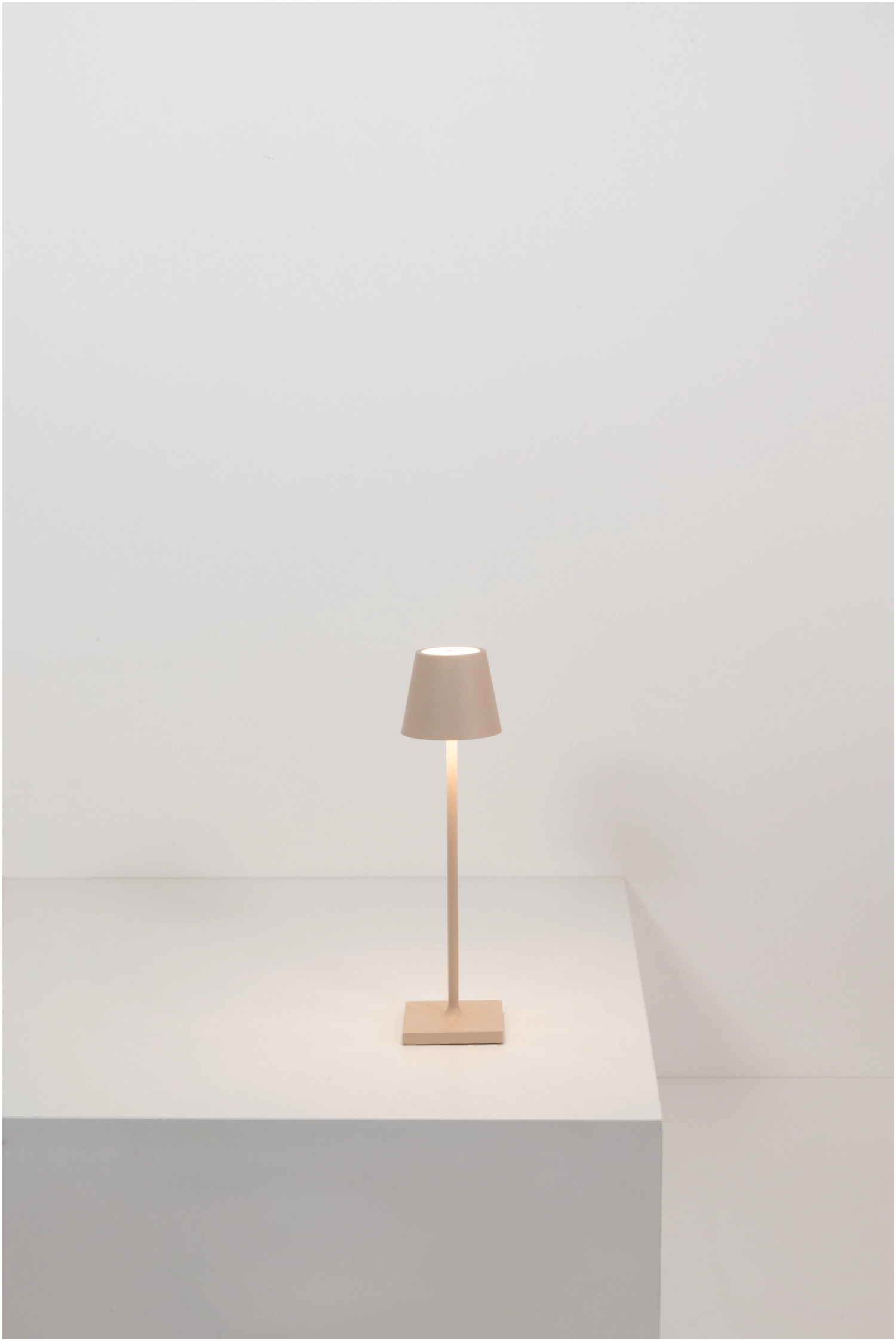 Lampe de table Poldina Pro micro